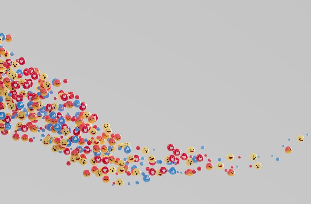Chart comparing voting power curves across token-weighted, veToken, and quadratic voting models